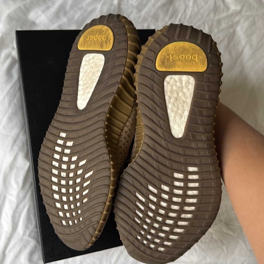 adidas Yeezy Boost 350 V2 Earth - Picture 3 of 7